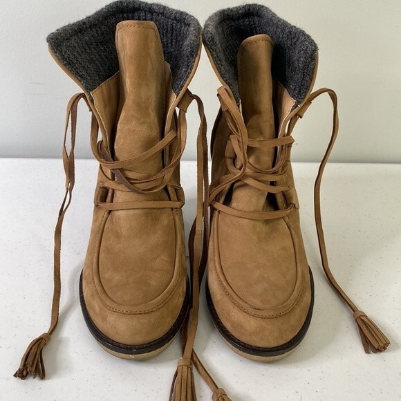 Lands' End Nubuck Tenley Wedge Booties Waterproof Lace Up Boot - Picture 16 of 16